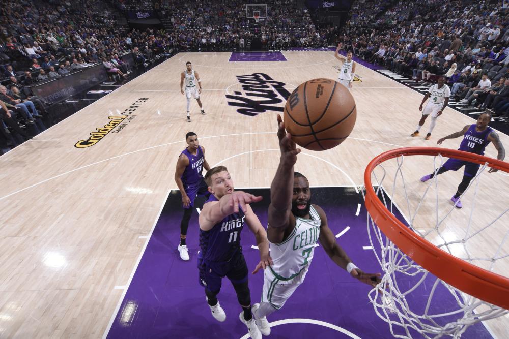 树立了一个 树立了一个